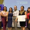 Pastaza entrega 106 becas y formaliza a 10 organizaciones sociales