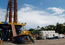 La producción de petróleo repuntó por primera vez desde 2016