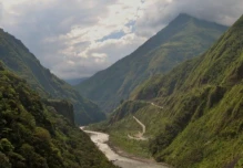 Inversionistas mineros buscan activos en Ecuador pese al estancamiento de nuevas concesiones