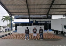 Un camión con más de media tonelada de marihuana fue interceptado en Esmeraldas