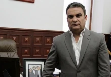 Corte migratoria de Florida resolverá situación de José Serrano el próximo 13 de mayo