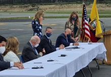 Corporación de EEUU estudia dar 700 millones para crédito a pymes en Ecuador