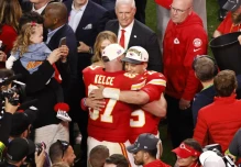 Los Chiefs forjan su dinastía y empatan en cuatro Super Bowl a Packers y Giants