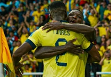 2-1. Ecuador remonta a Uruguay con doblete de Torres pero no suma en la tabla por sanción