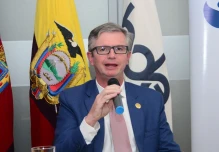 Ecuador buscará nuevos préstamos para reactivar la economía