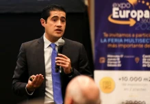 BID elige a exministro Richard Martínez como vicepresidente de países
