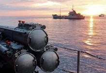 2 barcos de la Armada abastecerán de GLP a Galápagos
