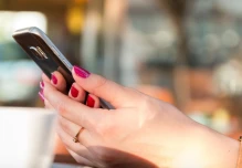 ¿Qué es el eSiM y cómo puede cambiar la forma en que usamos nuestros dispositivos móviles?