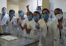 Antonio Naranjo, ministro de Salud, recorrió hospitales de Napo 