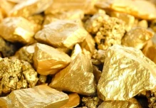 La amenaza de ataque iraní elevó los precios del petróleo y el oro