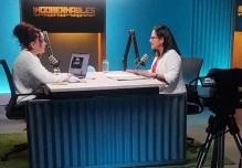 Alondra Santiago abandonó Ecuador tras el retiro de su visa