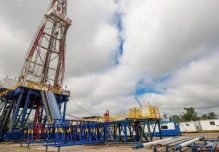 Conflicto entre EE.UU. e Irán encarece el crudo y reconfigura el escenario fiscal ecuatoriano