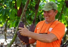 Ecuador impulsa el  cacao regenerativo para fortalecer la bioeconomía