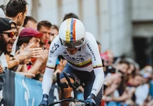 Carapaz subió por cuarta vez a un podio en una gran vuelta