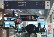 Cortes eléctricos paralizan el control migratorio en el aeropuerto de Quito