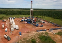 Colombia produciría menos petróleo en los próximos años pese a mejores precios internacionales