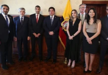 Ecuador busca un acuerdo comercial con Emiratos Árabes Unidos  