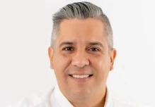 Lenín Moreno nombra al sexto ministro de Salud, quinto desde la pandemia