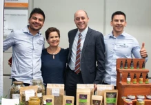 Ecuador busca potenciar su industria de aceites y del cáñamo medicinal