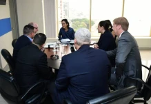 Ecuador y EE.UU. se reúnen para fortalecer el control del comercio exterior
