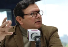 Bernardo Manzano, ministro de Agricultura, renunció