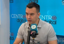 Noboa anuncia acuerdo inicial con Colombia para una tarifa binacional de electricidad
