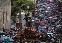 Quito espera unas 200.000 personas en procesión de Semana Santa