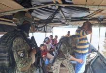 Militares refuerzan Esmeraldas tras masacre que dejó 9 muertos