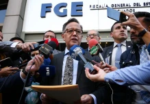 El Gobierno denuncia a 6 jueces ante la Fiscalía