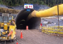 “En Ecuador, todas las actividades industriales están paralizadas”