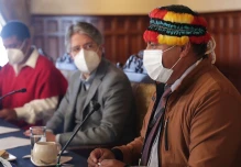El gobierno dialoga con la comunidad shuar