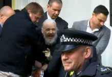 Defensa de Julian Assange denunciará en Ecuador supuesto espionaje
