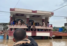 Potentes lluvias en Esmeraldas dejan destrozos