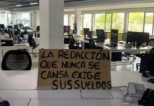 Trabajadores de El Comercio llevan casi un mes de paro por falta de pagos
