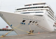 El crucero Seven Seas llegó a Manta