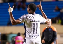 Liga ganó en Loja y les pisa los talones a los punteros