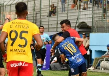 La penúltima fecha de la LigaPro estuvo cargada de violencia en las canchas