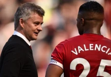 Ovación para Antonio Valencia en la despedida del Manchester United: ‘Te queremos capitán’ 