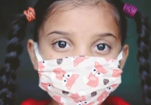 Tosferina: El Gobierno ordenó uso de mascarilla en escuelas de 4 provincias