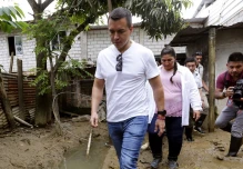 El presidente Noboa recorrió las zonas afectadas por las lluvias