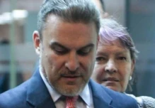 Justicia de EE.UU. suspende deportación de José Serrano a Ecuador
