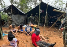 Orellana: El Ejército abatió a un sujeto en operación contra la minería ilegal