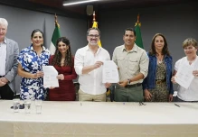 Banco alemán financiará programa de conservación en Galápagos