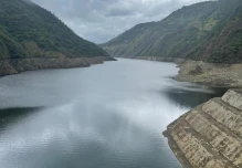 ¿Por qué el embalse Mazar pierde más del 50 % de su reserva? Se encienden alarmas sobre el sistema eléctrico en Ecuador