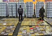 Perros antidroga ayudaron a incautar 800 kilos de cocaína en Guayaquil