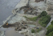 Fiscalía procesa a 60 personas por minería ilegal en Yutzupino, Napo