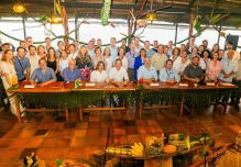 Exlíderes de la región se reunieron en Napo