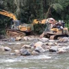 Ecuador decomisó 5 excavadoras de minería ilegal en el Podocarpus