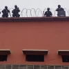Policía halla dinamita y granada en operación de control en cárcel de Guayaquil