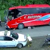 Autobús arrolló a personal sanitario en carretera de la Costa